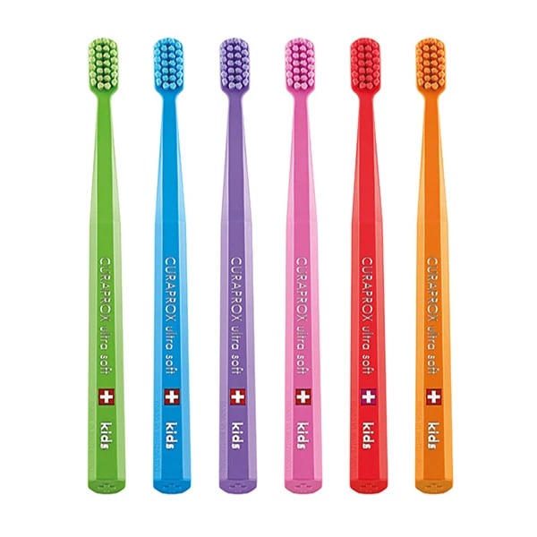 curaprox-kids-ultra-soft-escova-dentes-ckbzq-ccs.webp