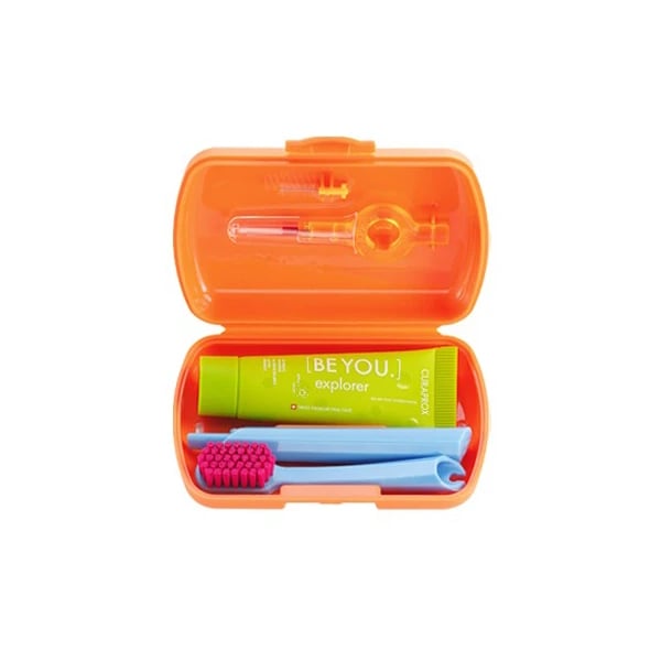 curaprox-kit-de-viagem-be-you-explorer-maca-aloe-3mpxs-ccs.webp